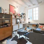 Superb Apartment Faubourg Saint-Denis